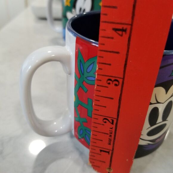 Vintage Rare 90’s Disney Store Minnie Mouse Coffee Mug 12 oz All Over Graphics. - Picture 6 of 7